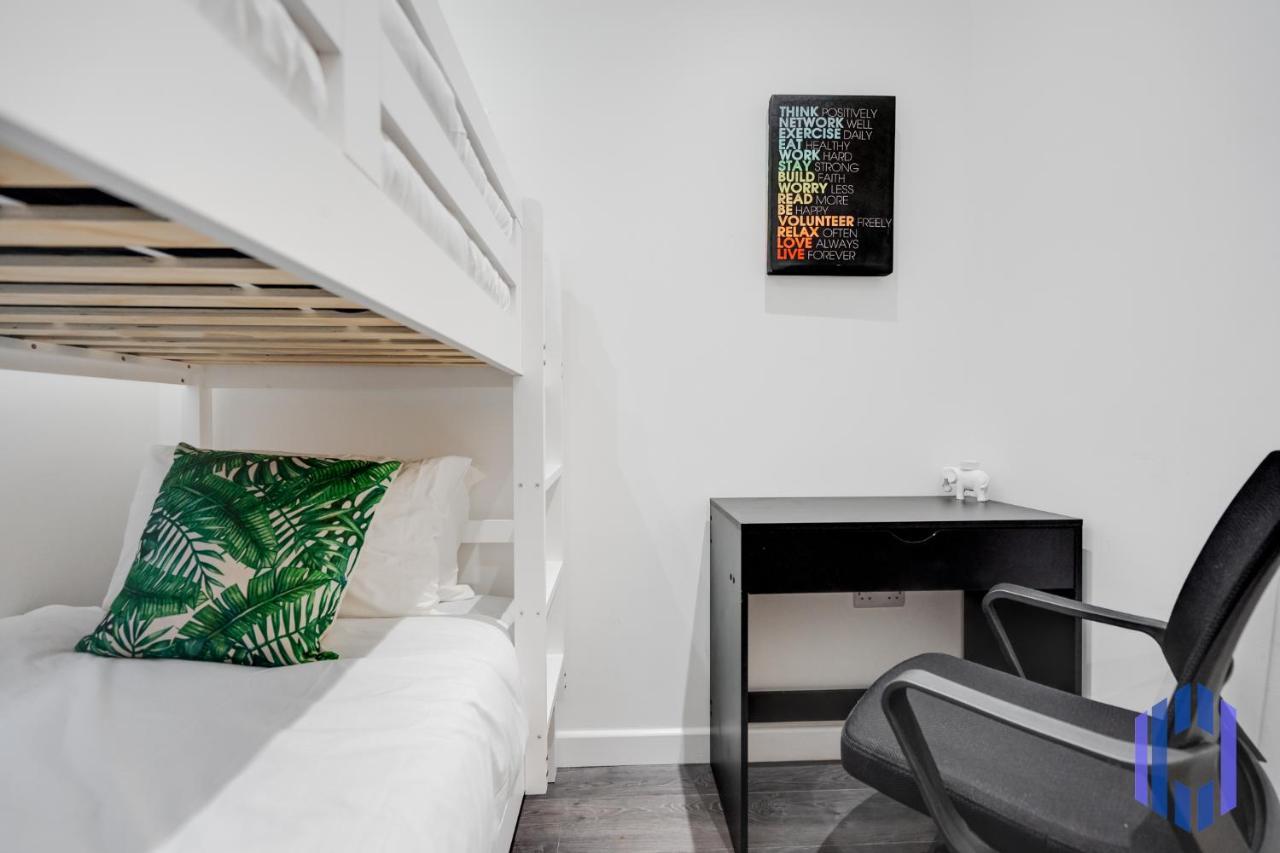 Villa Stylish 4Bd - Coop Live - Etihad - Parking - Ev à Manchester Extérieur photo